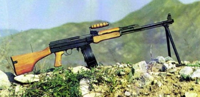 Machine_gun_Type81.jpg