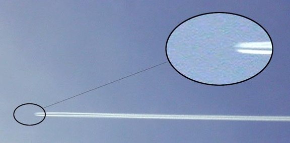 Invisible_Chemtrail_Planes-20110701-094341.jpg