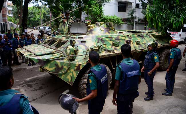 dhaka-attack-afp_650x400_61467479619.jpg