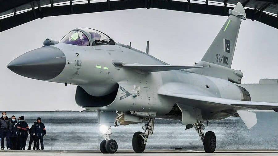 pakistan-s-new-j-10ce-fighters-outclass-us-f-16-and-indian-rafales-report-1647171187-9231.jpg