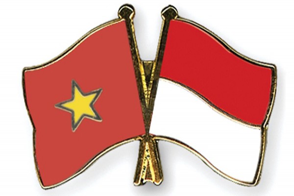 20151211Vietnam-Indonesia-flag.jpg