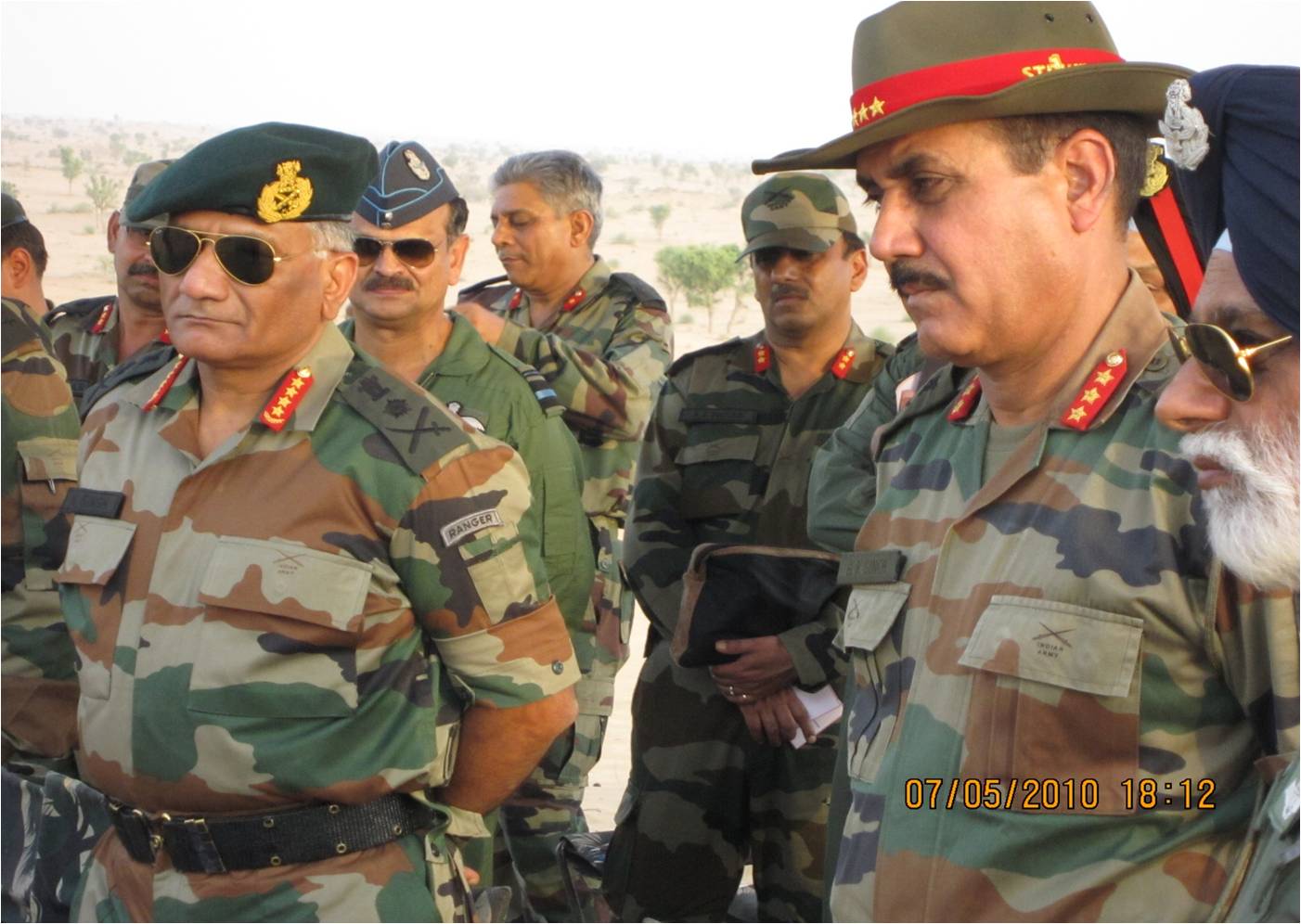 Army+Chief+and+other+Senior+Officer+observing+operational+manoeuvres+in+Exercise+Yodha++Shakti-713380.jpg