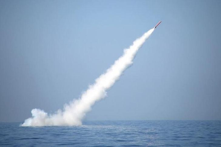 Pakistan-tests-submarine-launched-cruise-missile.jpg