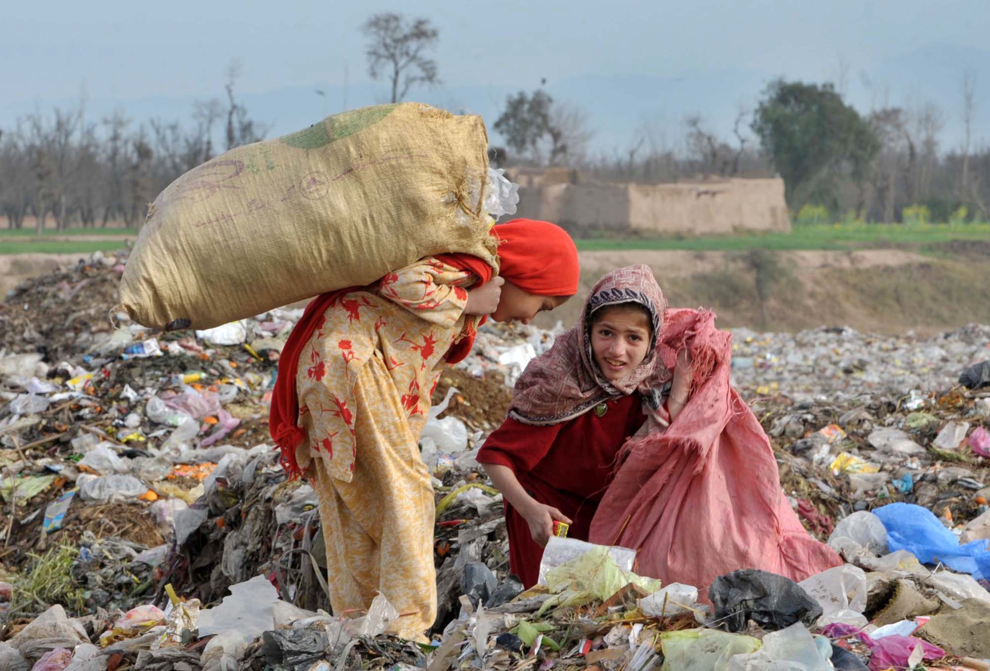 child_workers_in_fata.jpg