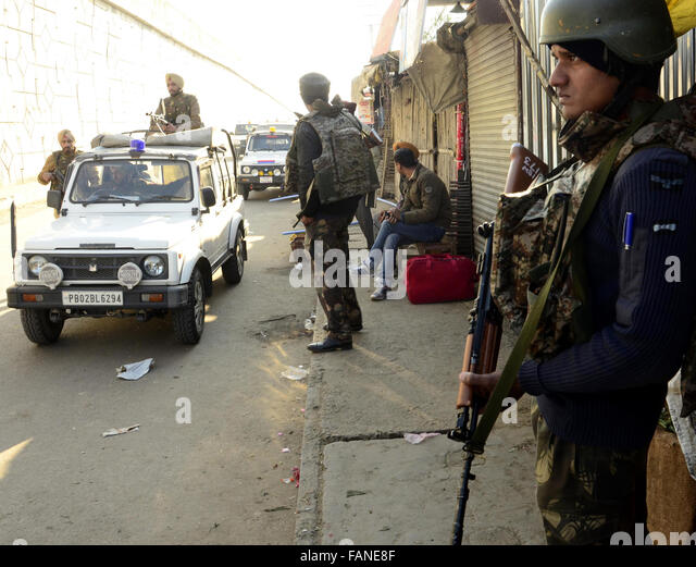 pathankot-2nd-jan-2016-indian-security-force-personnel-stand-outside-fane8f.jpg