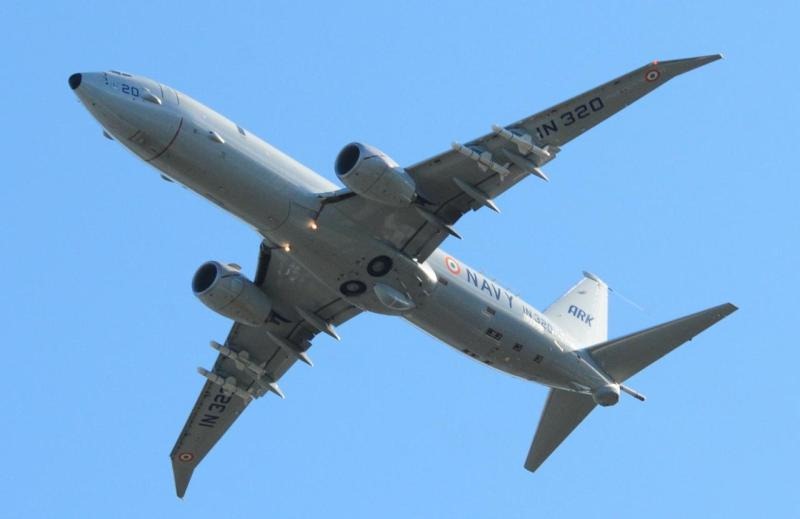 Indian-Navy-Boeing-P-8I-Aircraft-IN-320-03-Resize%25255B3%25255D.jpg
