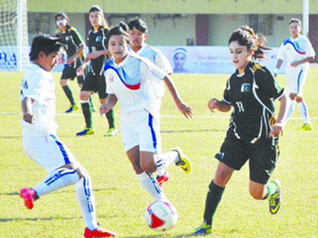 pakistan-thrash-bhutan-4-1-in-saff-women-s-soccer-1416175133-7360.jpg