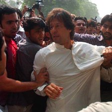 Imran-khan-politics-2.jpg