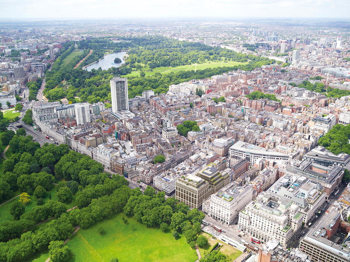 mayfair-is-in-central-west-london-and-is-next-to-hyde-park-and-near-buckingham-palace.jpg