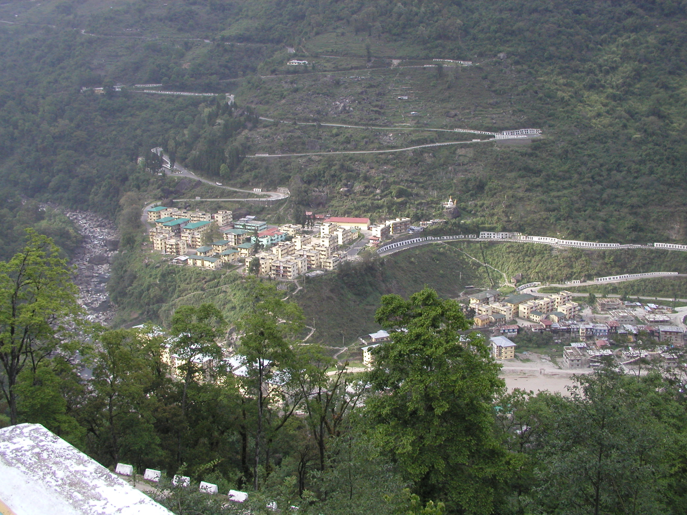 Chukha_Bhutan-2004-a.JPG