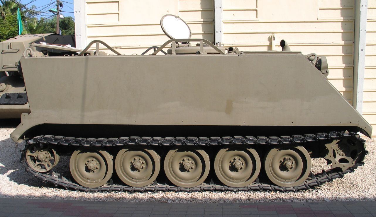 M113-batey-haosef-2.jpg