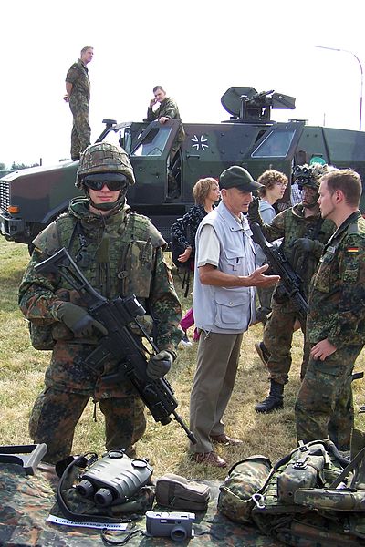 400px-IdZ-Soldat.jpg
