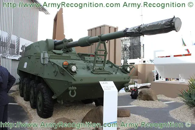 Lav-III_Stryker_105mm_wheeled_sel-propelled_artillery_howitzer_Denel_South_Africa_African_Defence_Industry_640.jpg