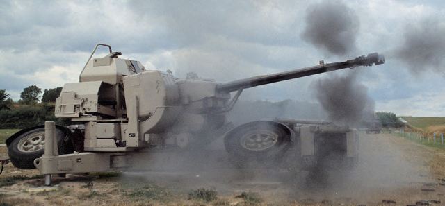 GDF-007_Oerlikon_35mm_twin_cannon_Rheinmetall_at_AAD_2012_Africa_Aerospace_and_Defence_001.jpg