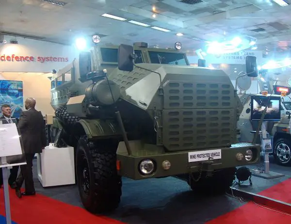 mpvi_mahindra_wheeled_mine_protected_vehicle_BAE_Defence_Land_Systems_India_001.jpg