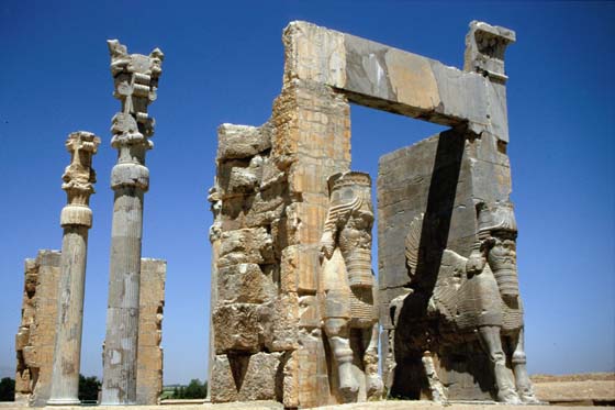 Persepolis_gate_nations.jpg