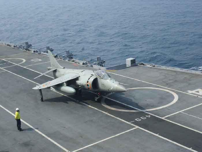 Sea-Harrier-Taking-off-INS-Viraat.jpg