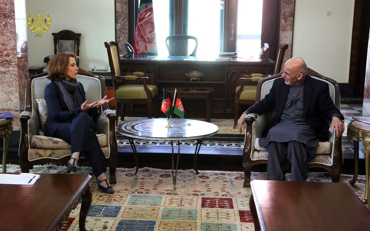 Ghani-meets-US-envoy.jpg