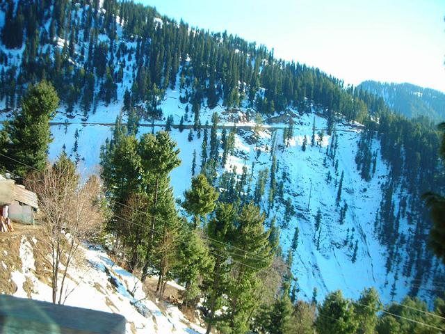 Nathiagali-with-snow-covered-forests-and-hills.jpg
