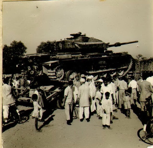 a-captured-indian-army-tank-1536213225.jpg