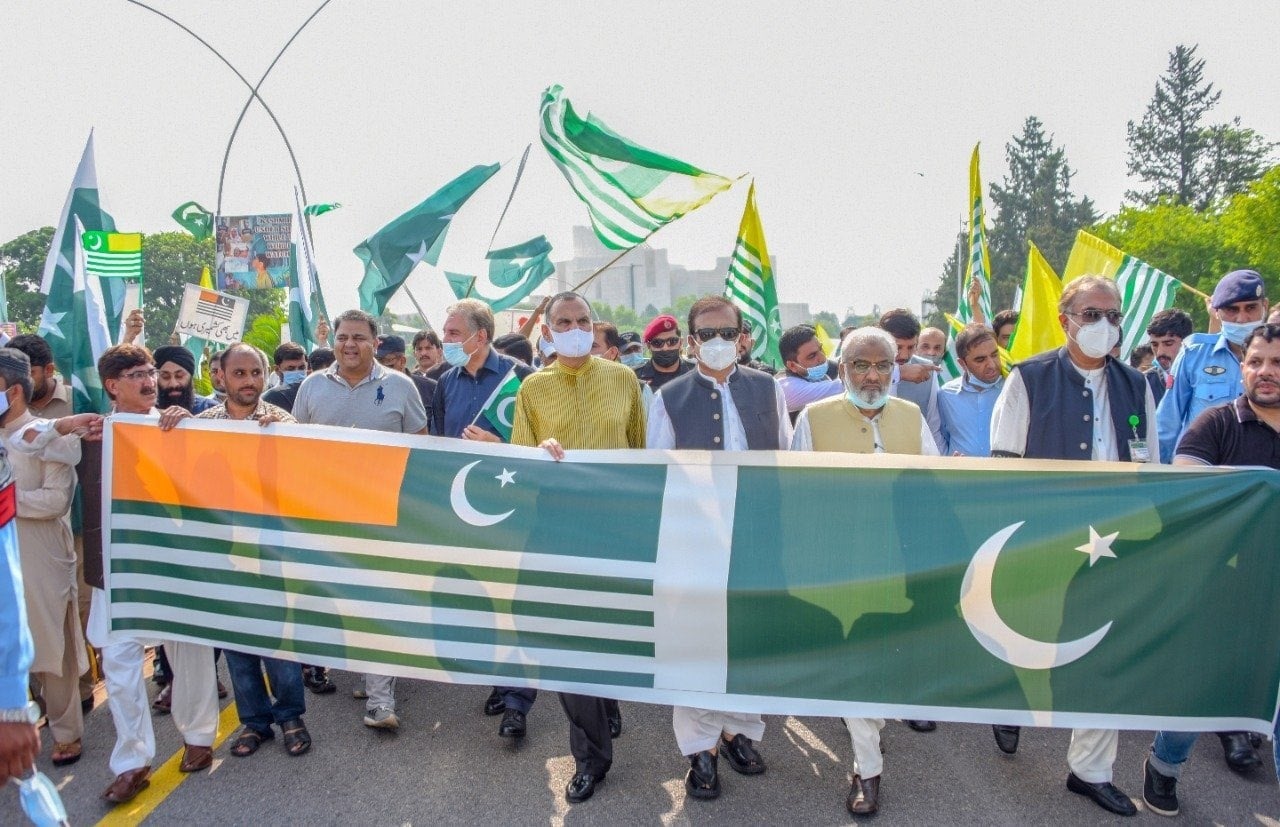 Pakistan Tehreek-i-Insaf leaders take out a rally outside the Parliament House in Islamabad to condemn India's barbarism and violence in occupied Kashmir. — Photo courtesy PTI Twitter
