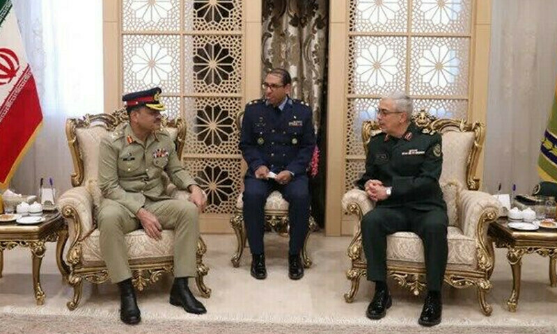 Chief of the Army Staff Gen Syed Asim Munir (L) and Chief of General Staff for the Armed Forces of Iran Mohammad Bagheri (R) meet in Tehran on Saturday. — Photo courtesy PTV News