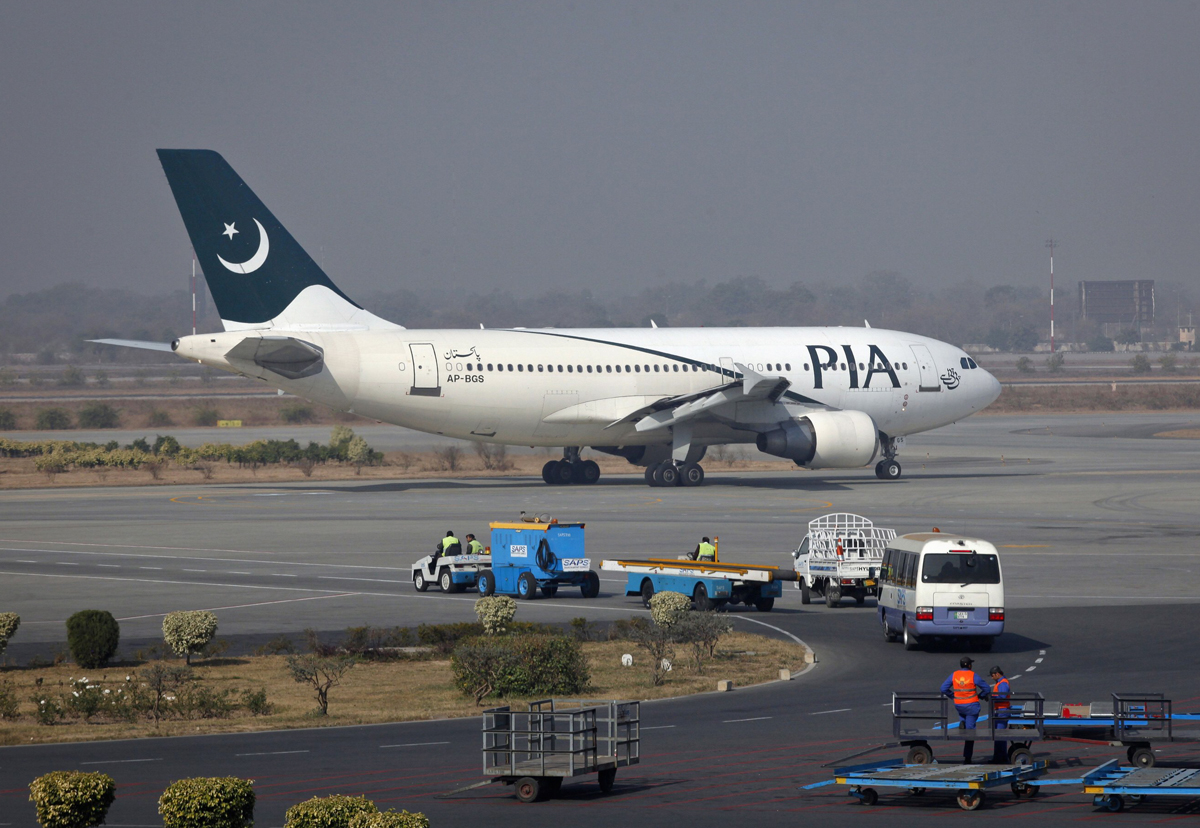 1017938-PIAPakistanInternationalAirlinesREUTERS-1451341970.jpg