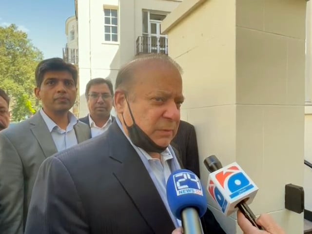 pml n supremo nawaz sharif is speaking to the media outside his london residence on wednesday august 23 2023 screengrab