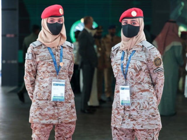 saudi-women-armed-forces1648225259-0.jpg