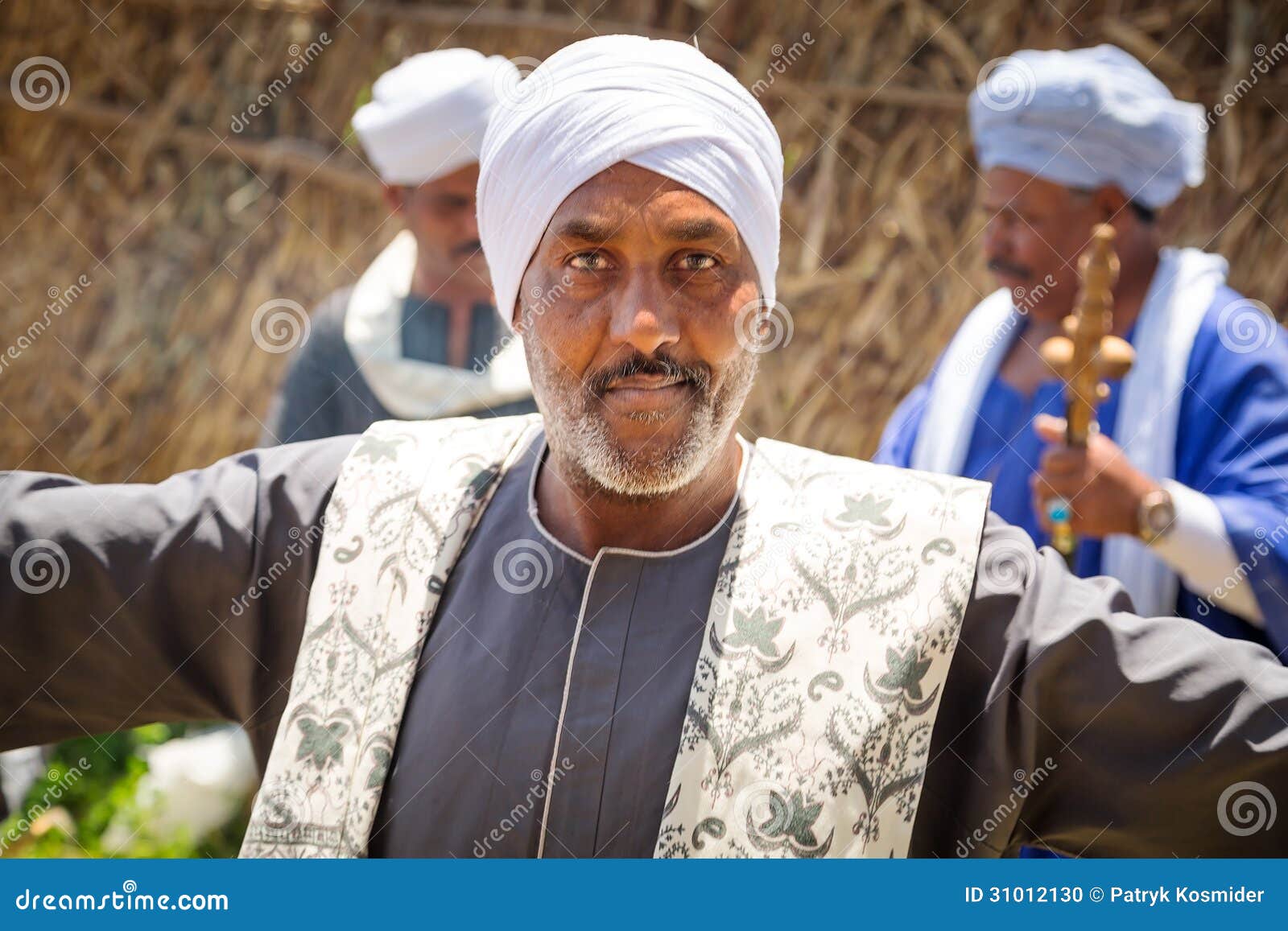 arabic-man-dancing-bedouin-village-near-luxor-unidentified-apr-traditional-lifestyle-many-people-31012130.jpg
