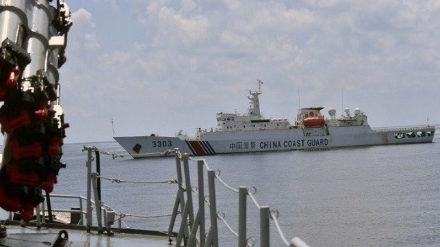 China-Coast-Guard-ship-3303-Indonesian-navy.68fddb.jpg
